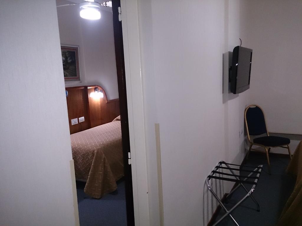 Hotel Orly Коррієнтес Номер фото