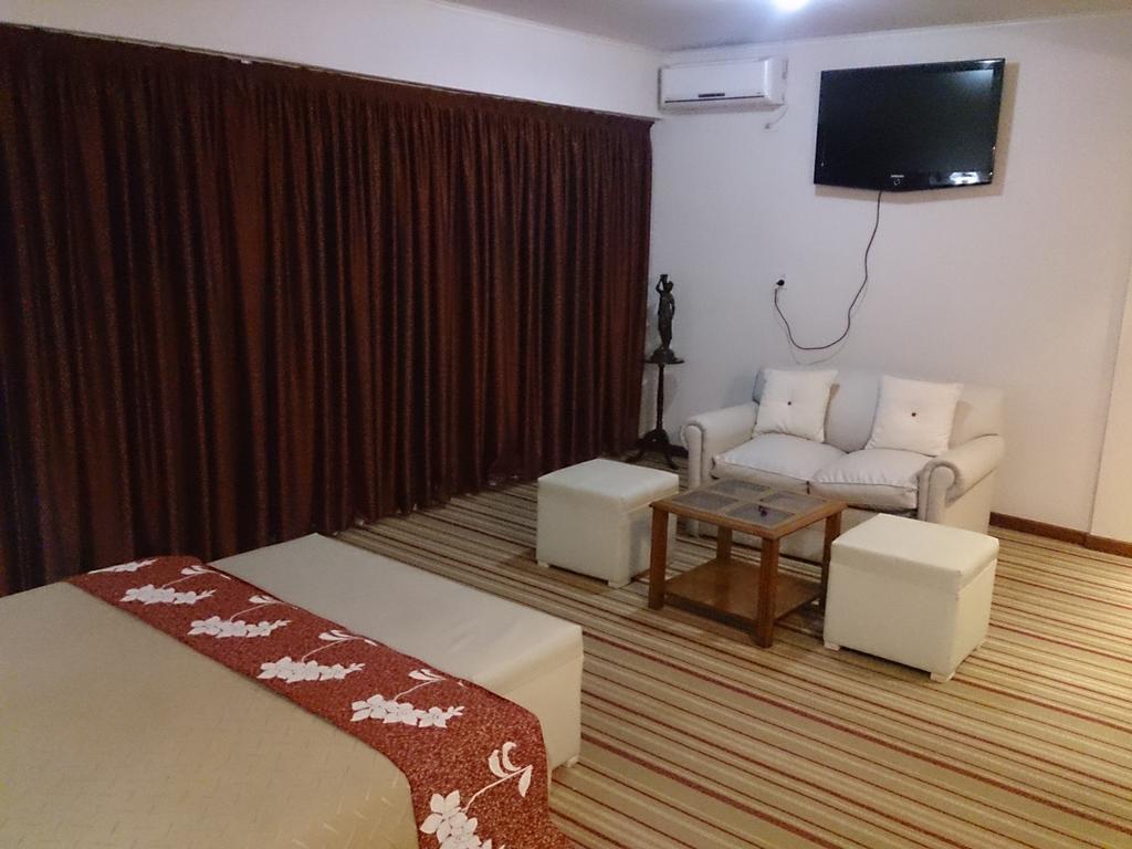 Hotel Orly Коррієнтес Номер фото